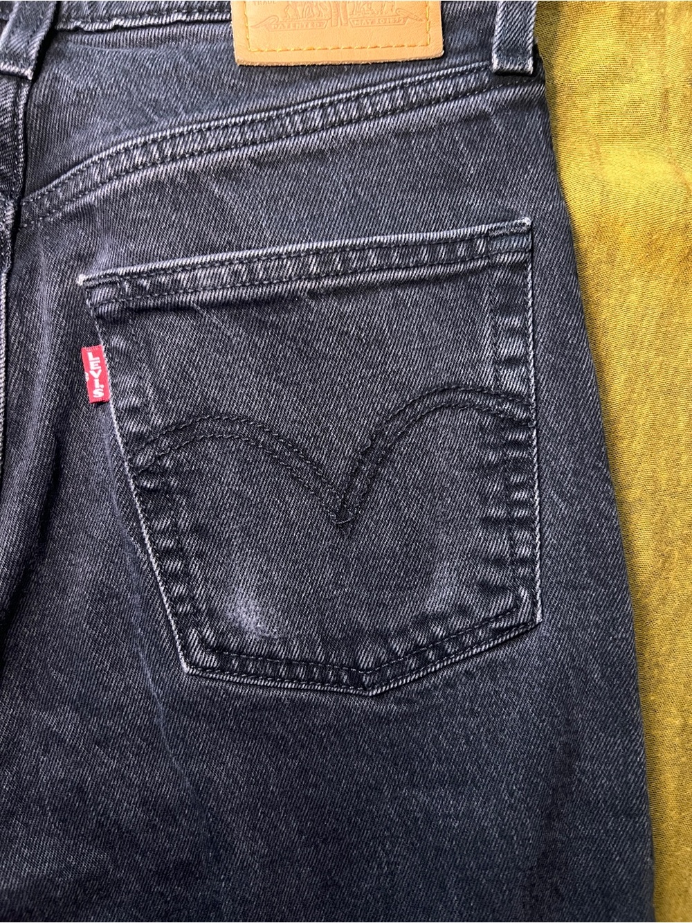 Levi’s Ribcage Boot- Black - Picture 4 of 5